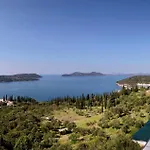 Gorgeous Home In Orasac * 오라사크