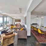 펜션 Gorgeous Home In Orasac