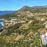 Gorgeous Home In Orasac * 오라사크