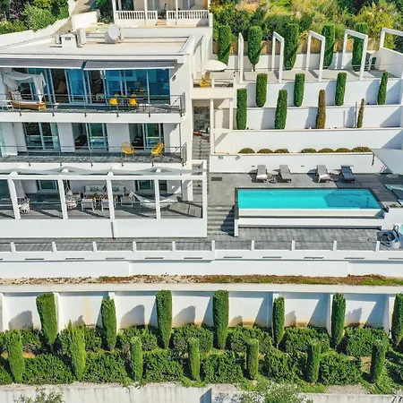Gorgeous Home In Orasac