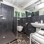 Gorgeous Home In Orasac