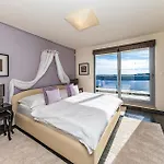 度假居 Gorgeous Home In Orasac